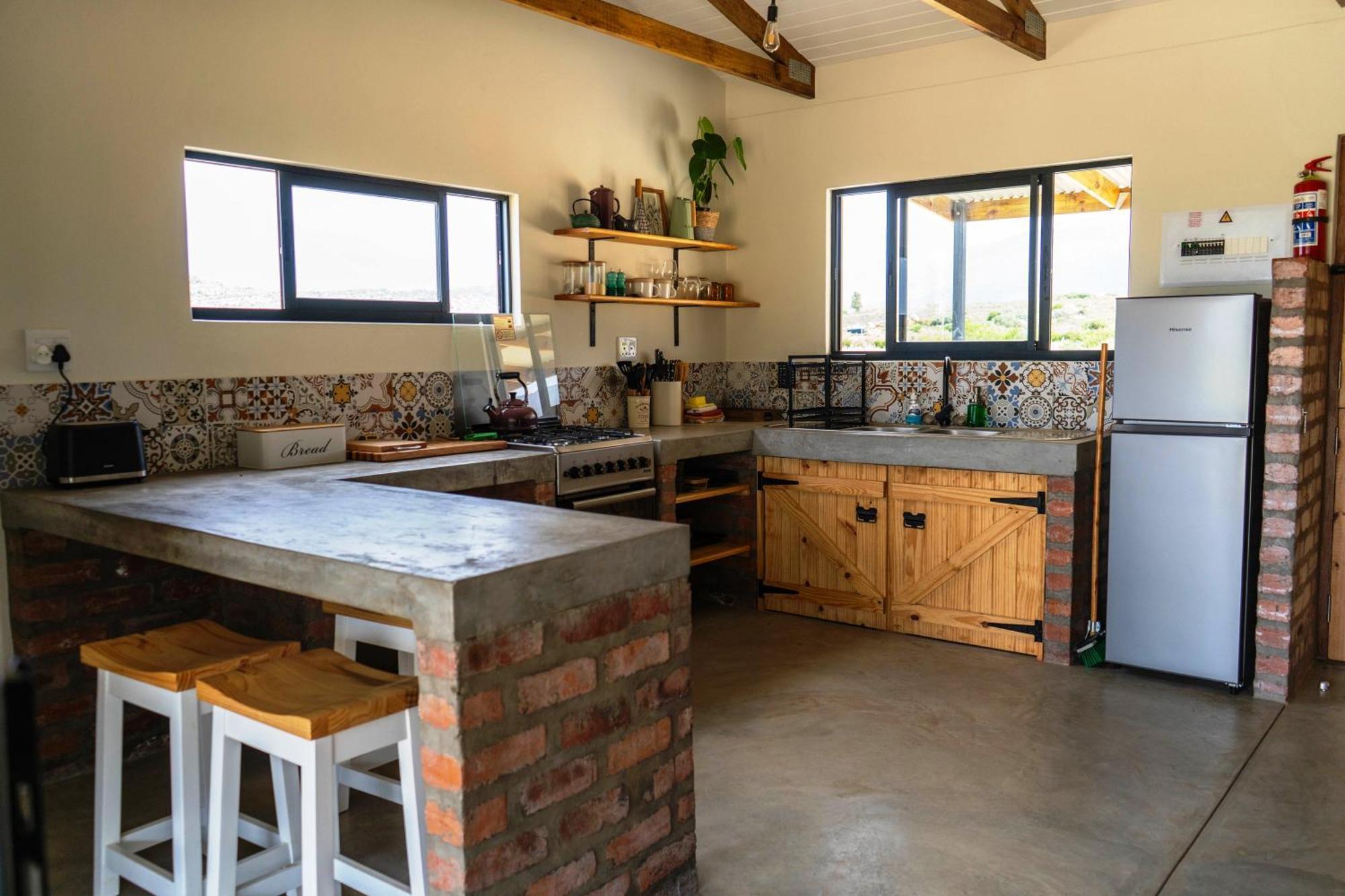 Alpha Excelsior Guest Farm Villa Клануилям Екстериор снимка
