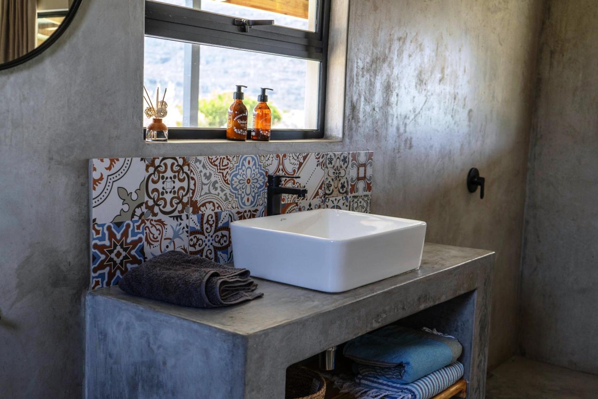 Alpha Excelsior Guest Farm Villa Клануилям Екстериор снимка